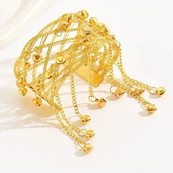 Chic Gold Mesh Bracelet with Dangling Beads - Picture 4 of 9